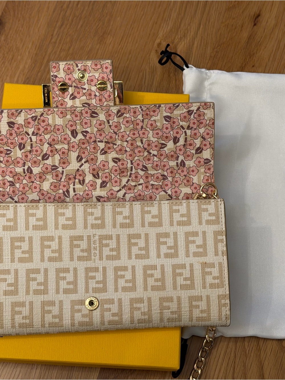 Fendi Beige FF Logo Continental Wallet with Gold Buckle Accent - Picture 6 of 15